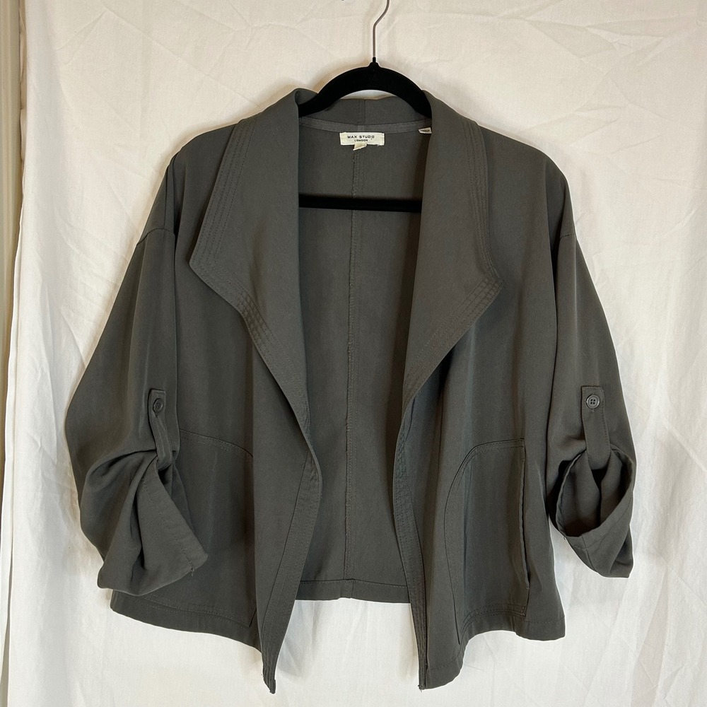 Max Studio London Women's Olive Green Open‎ Front Jacket - Medium Casual